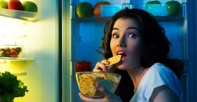 Comer à Noite